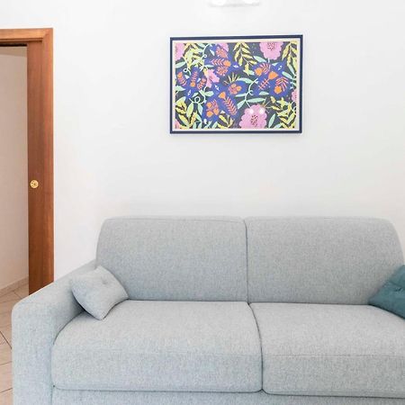 Appartamento Colourful Flat San Donato Torino Esterno foto